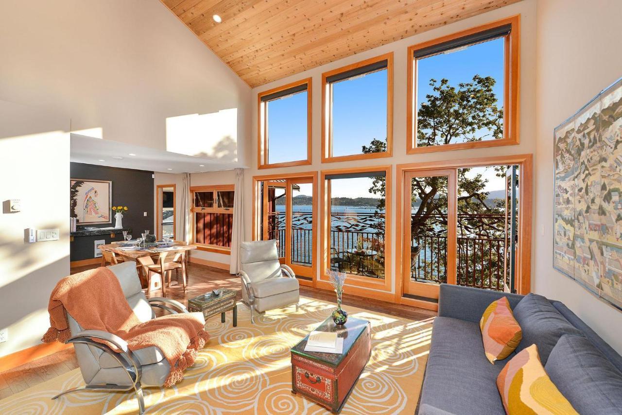 Salishan Tree House Suite Cowichan Bay Eksteriør billede