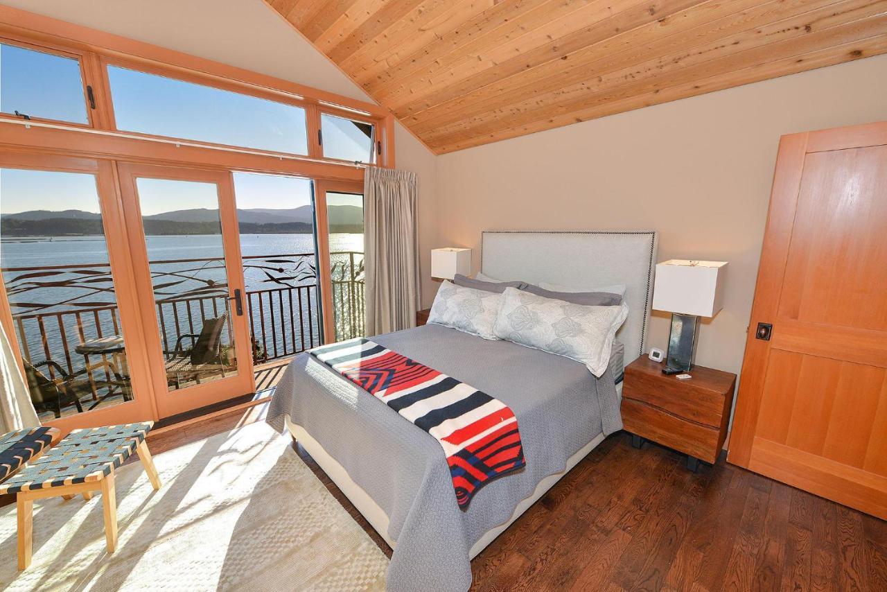 Salishan Tree House Suite Cowichan Bay Eksteriør billede