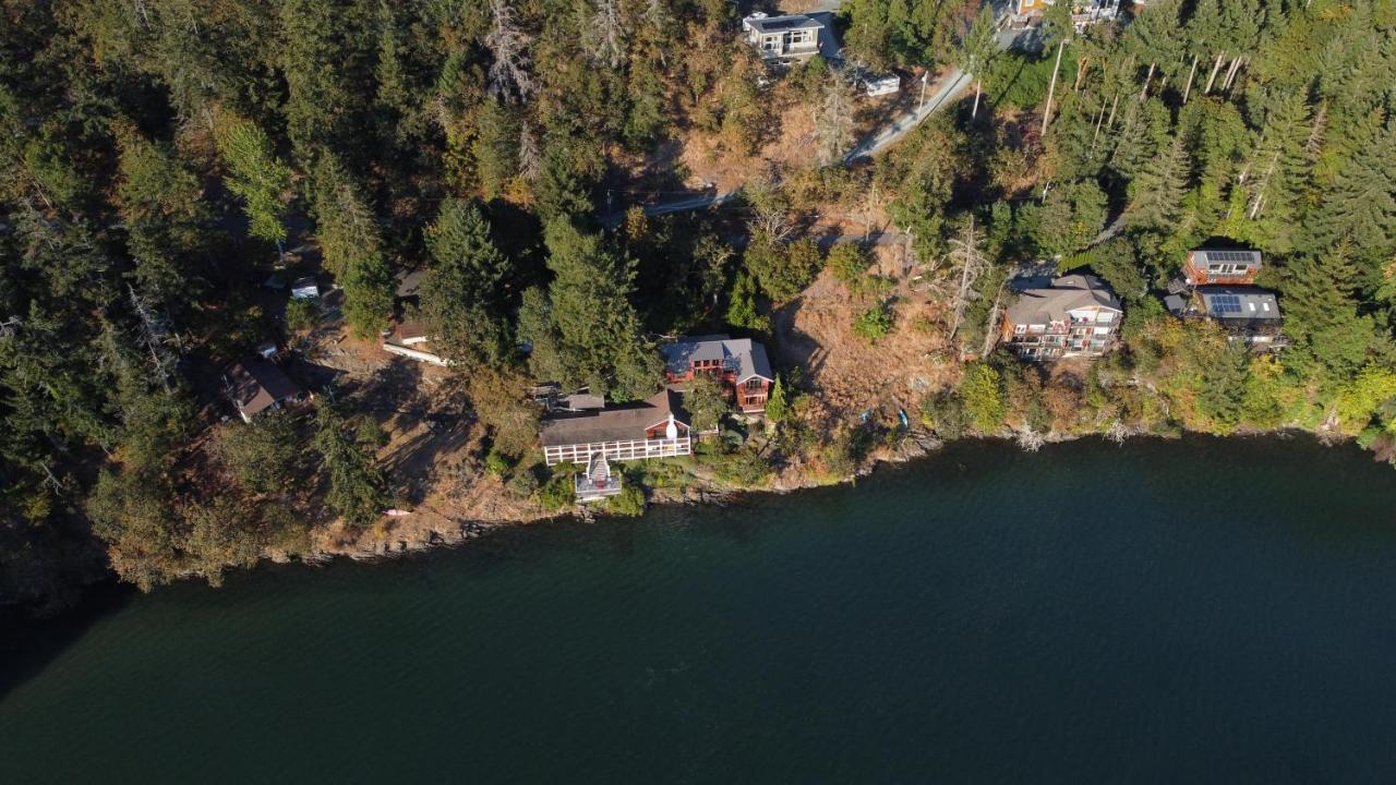 Salishan Tree House Suite Cowichan Bay Eksteriør billede