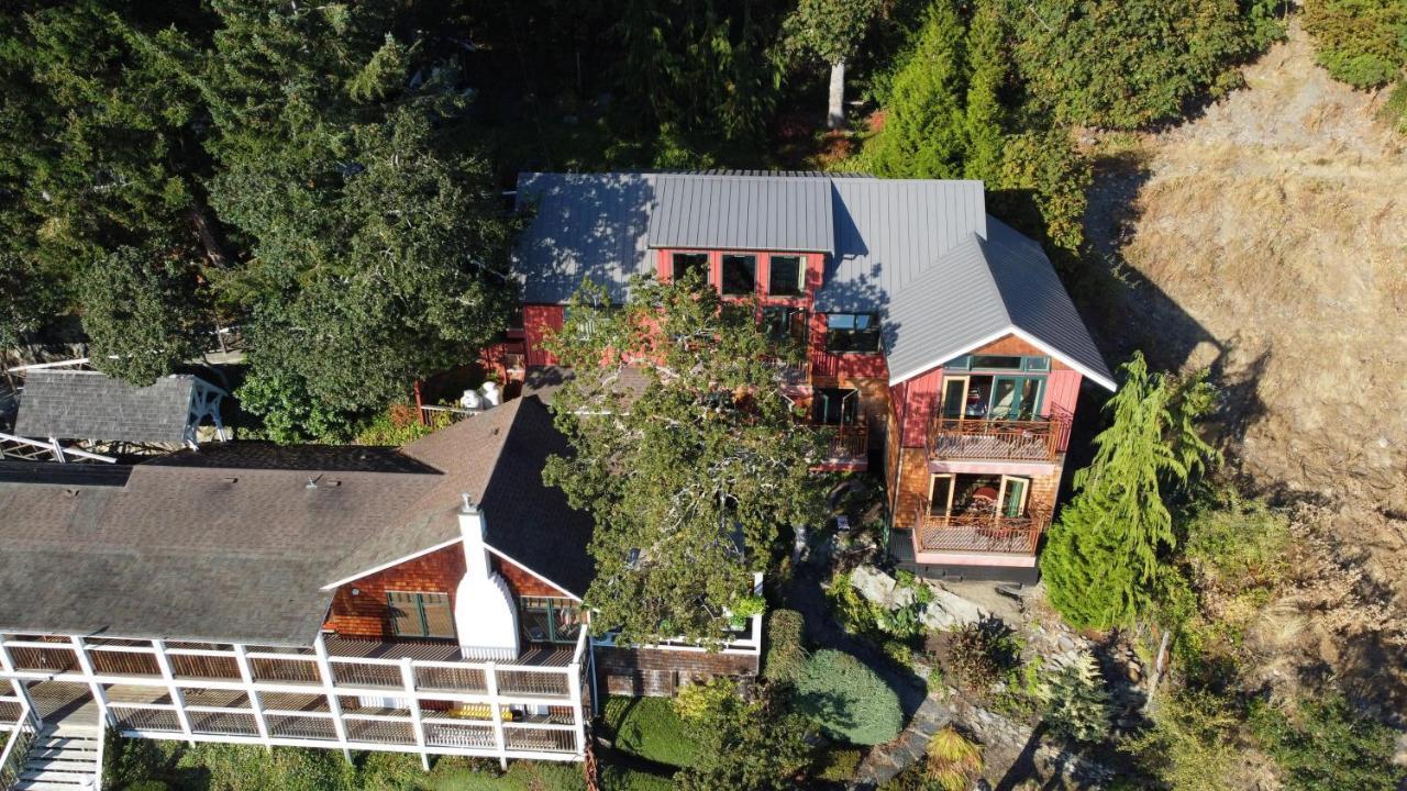 Salishan Tree House Suite Cowichan Bay Eksteriør billede
